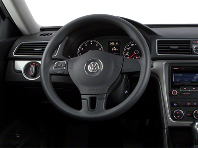 2012 Volkswagen Passat SE