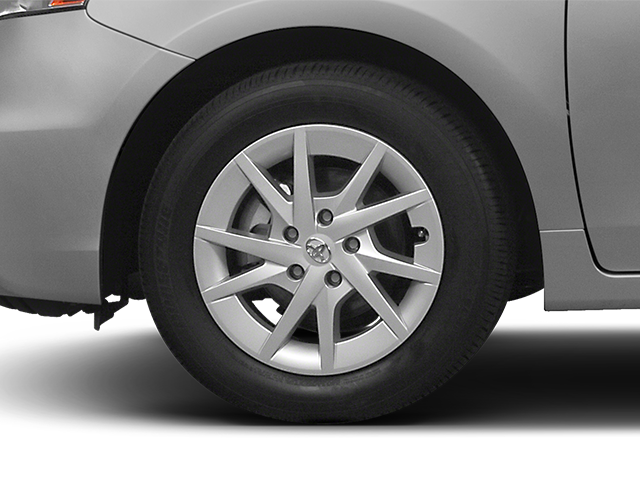 2014 Toyota Prius v Five