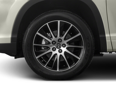2017 Toyota Highlander SE