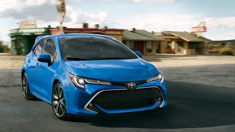 Image of a blue 2019 Toyota Corolla hatchback.