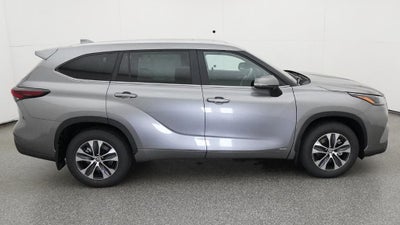 2026 Toyota Highlander Hybrid Hybrid XLE
