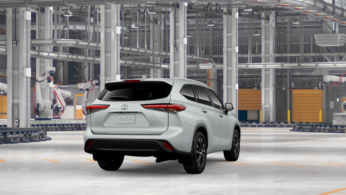 2026 Toyota Highlander XLE