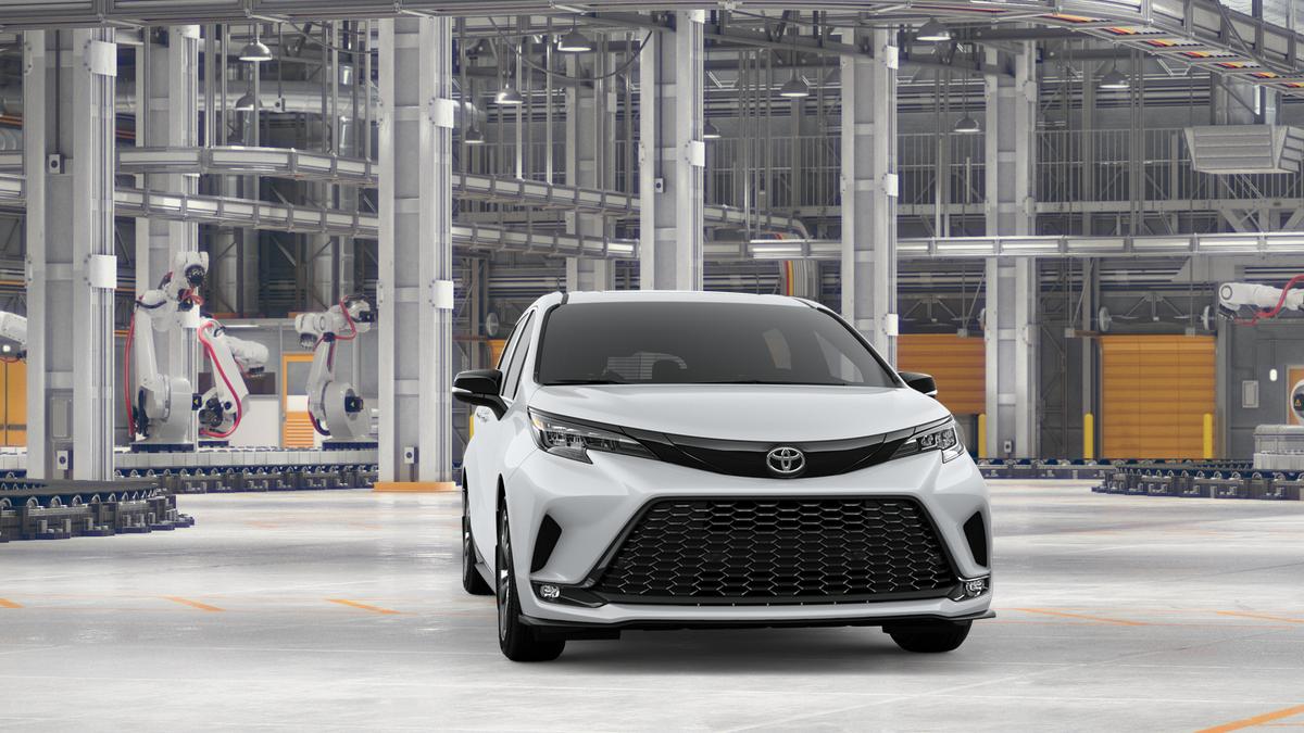 2026 Toyota Sienna XSE