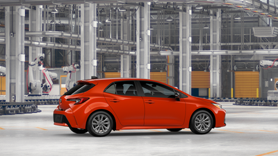 2026 Toyota Corolla Hatchback SE