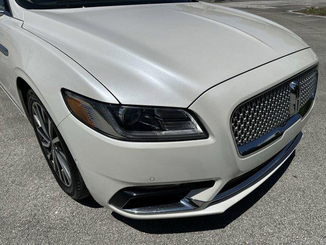 2017 Lincoln Continental Select