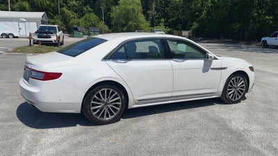 2017 Lincoln Continental Select