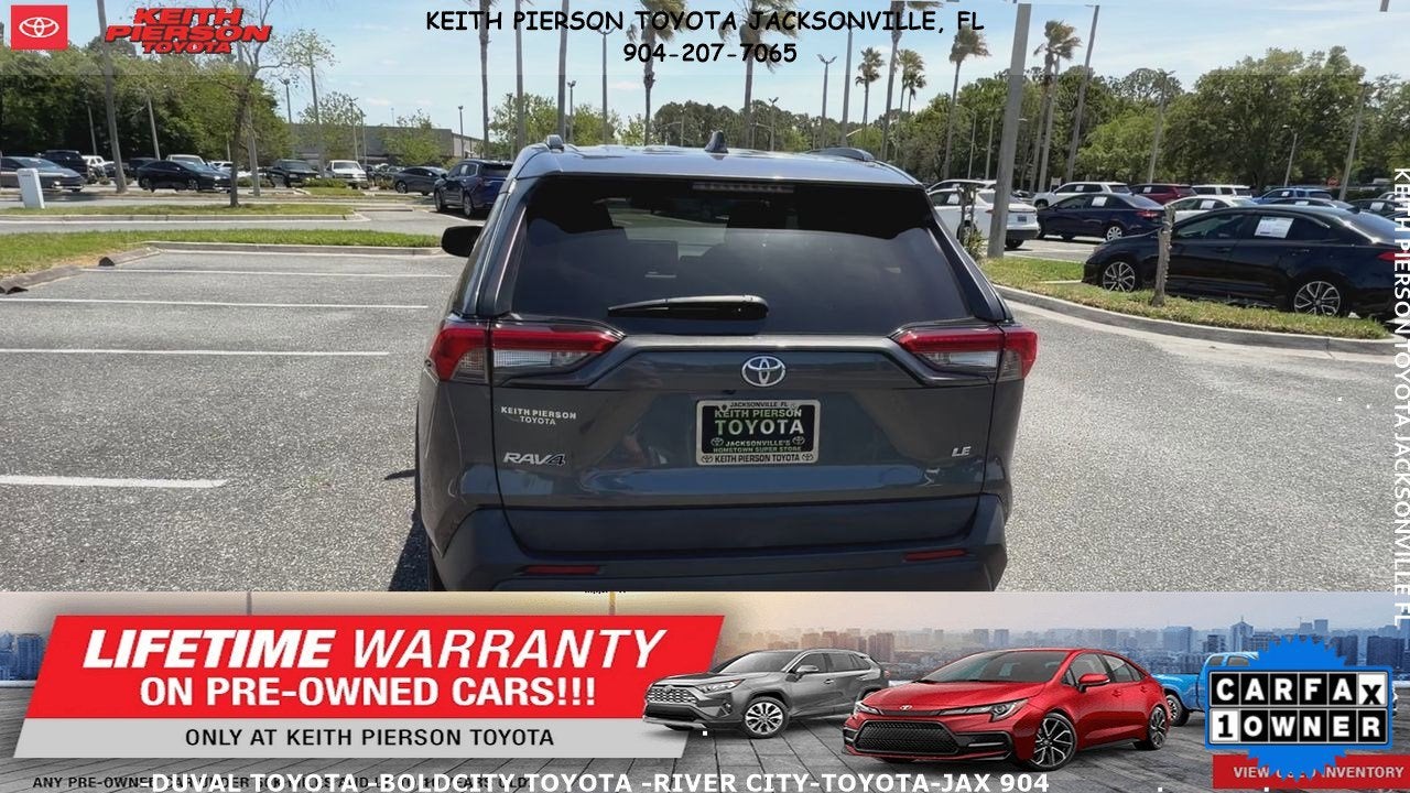 2020 Toyota RAV4 LE