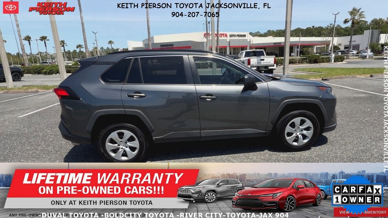 2020 Toyota RAV4 LE