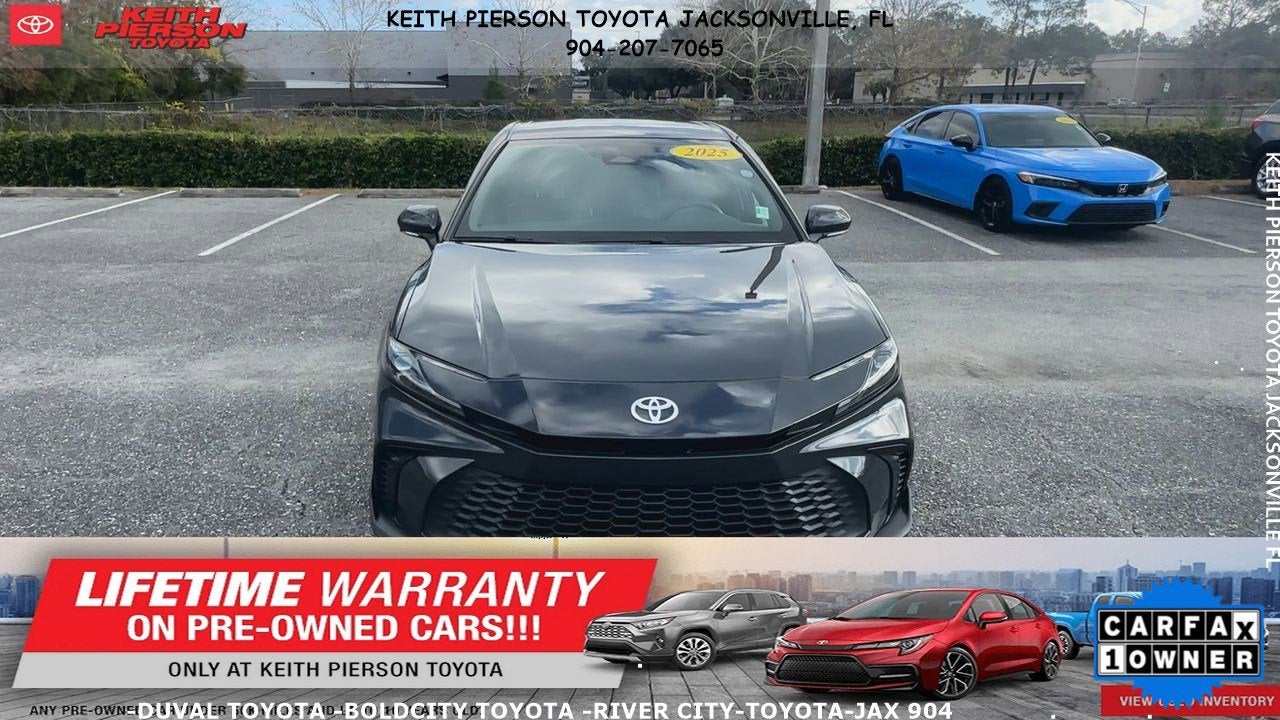 2025 Toyota Camry SE