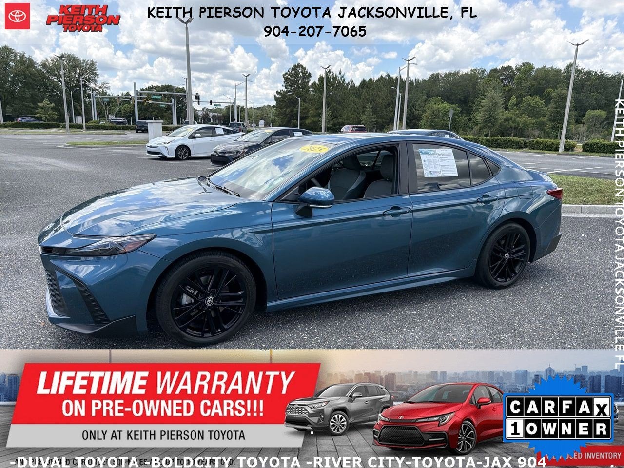 2025 Toyota Camry SE