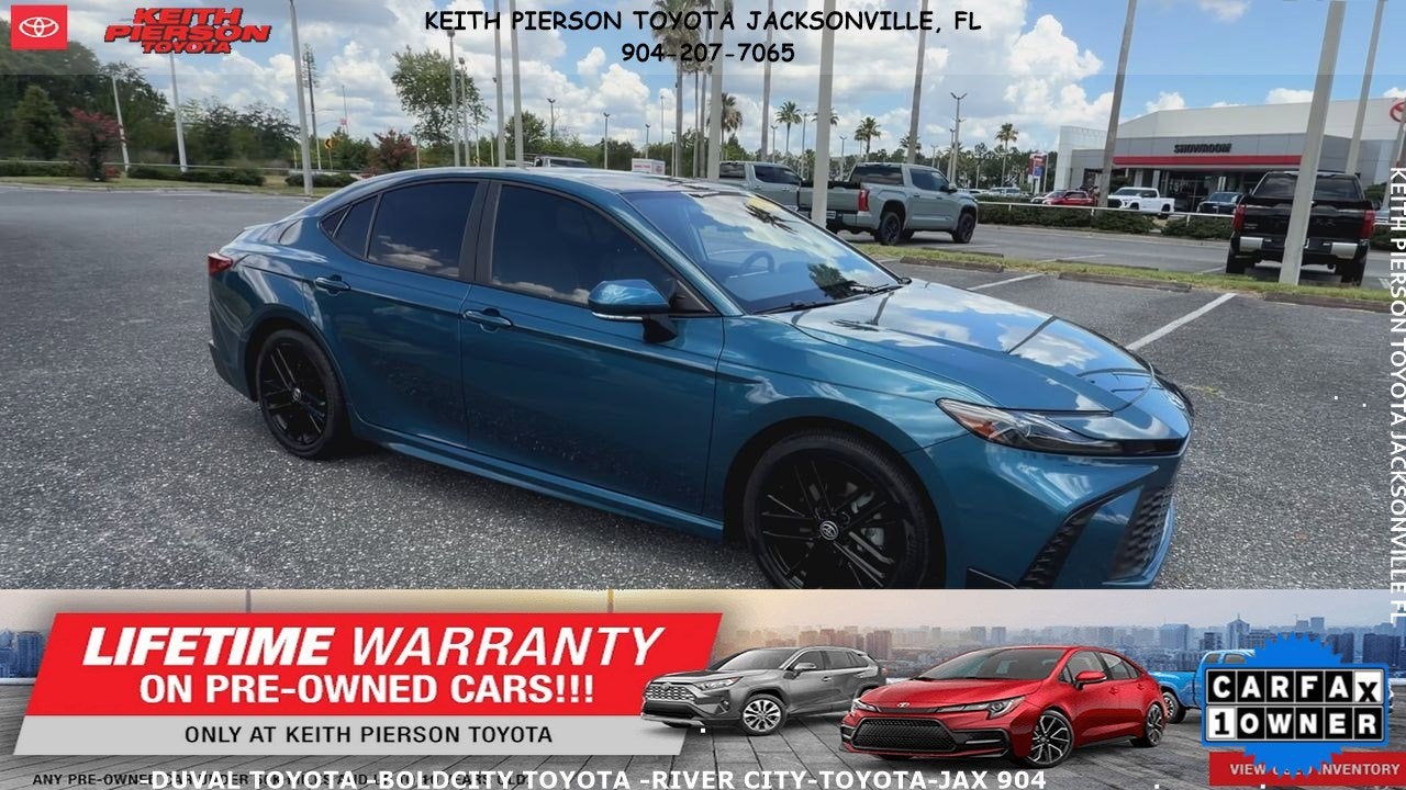 2025 Toyota Camry SE