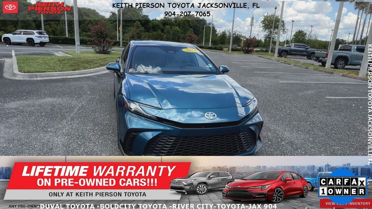 2025 Toyota Camry SE