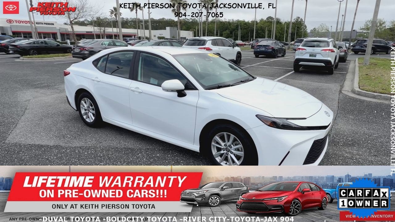 2025 Toyota Camry LE