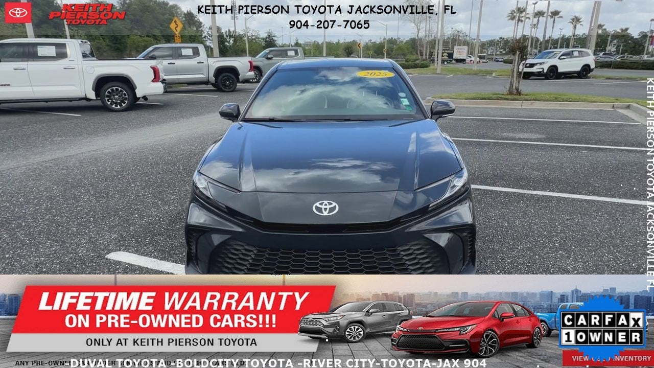 2025 Toyota Camry SE
