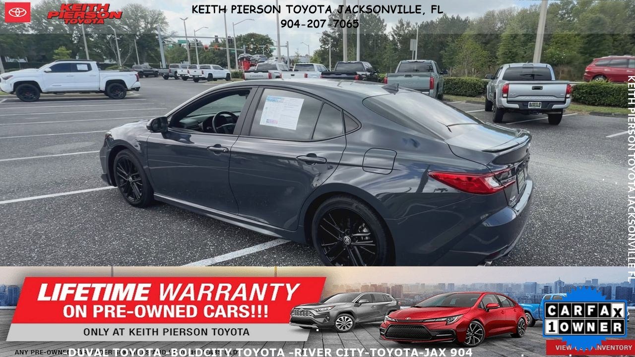 2025 Toyota Camry SE