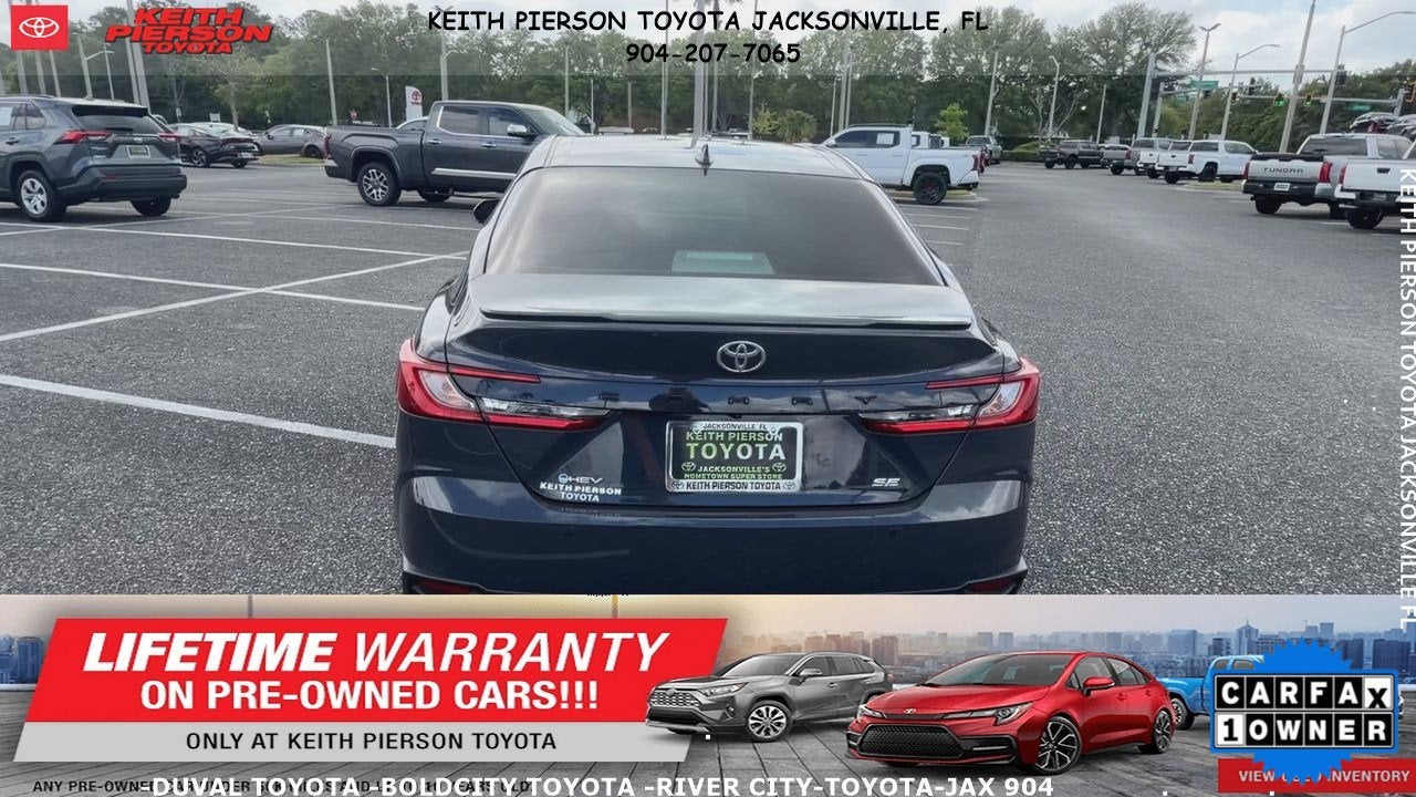 2025 Toyota Camry SE