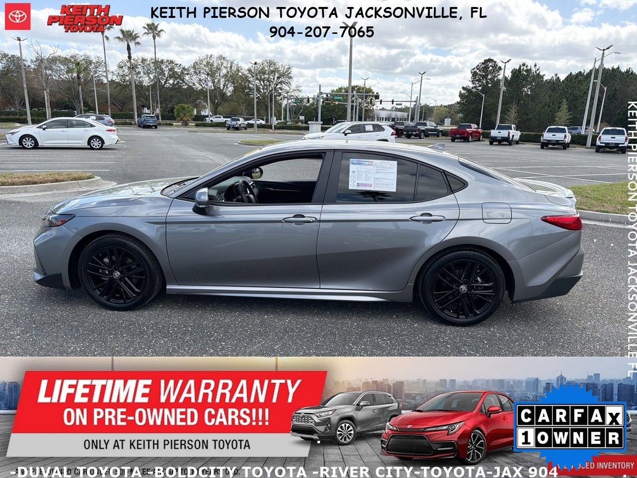 2025 Toyota Camry SE