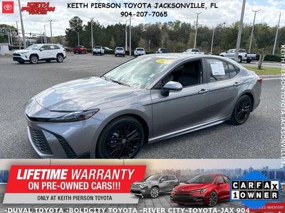 2025 Toyota Camry SE