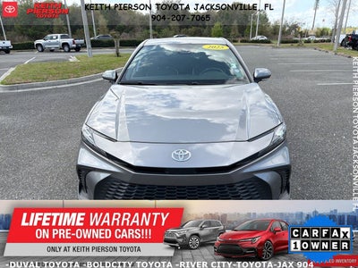 2025 Toyota Camry SE