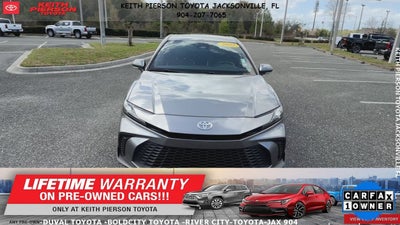2025 Toyota Camry SE