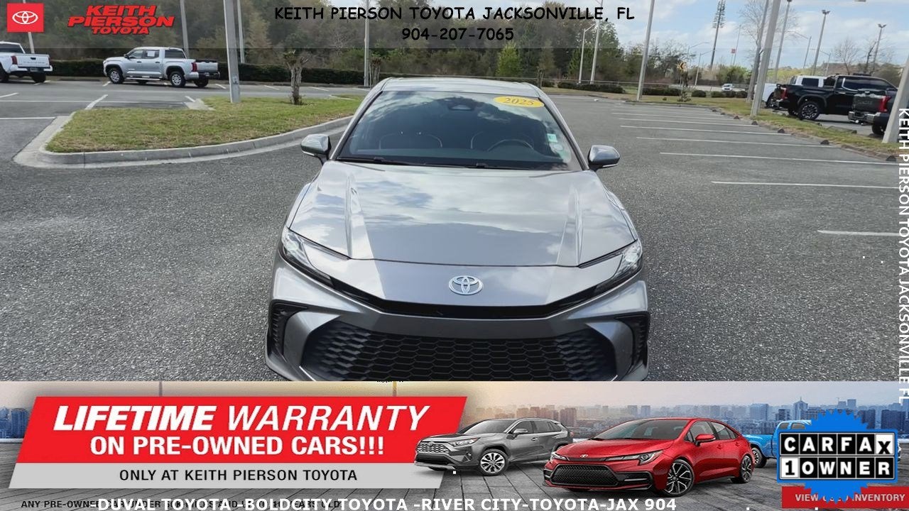 2025 Toyota Camry SE