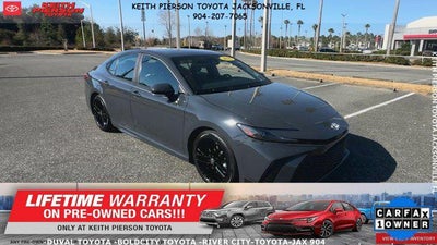2025 Toyota Camry SE