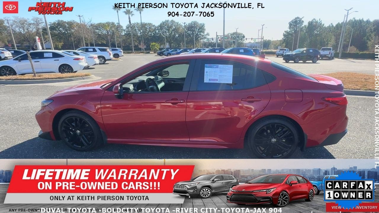 2025 Toyota Camry SE