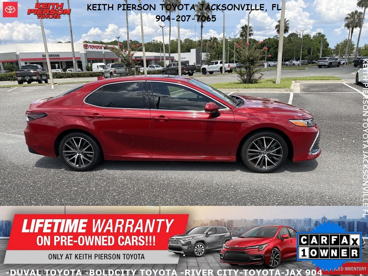 2023 Toyota Camry Hybrid XLE