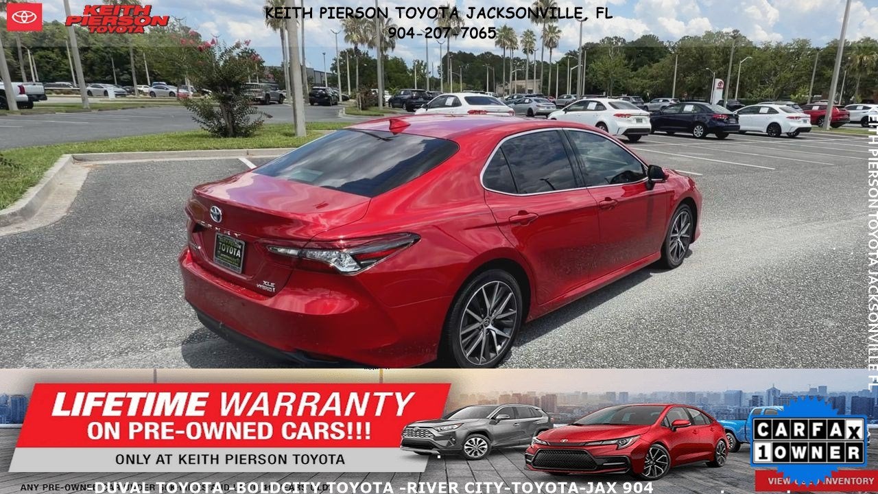 2023 Toyota Camry Hybrid XLE