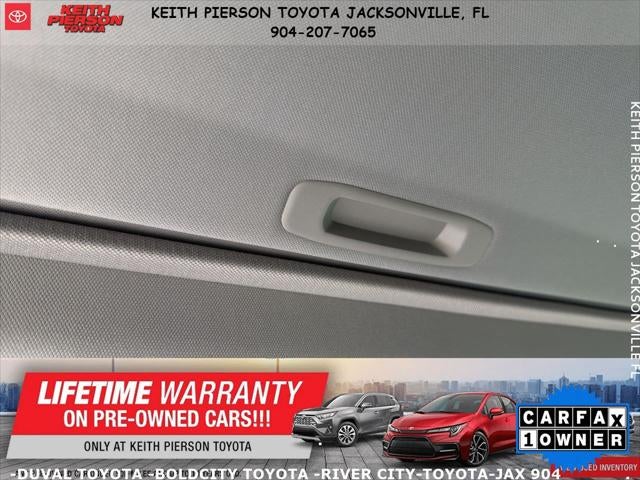 2023 Toyota Camry Hybrid XLE