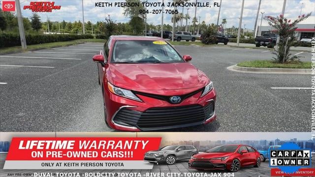 2023 Toyota Camry Hybrid XLE