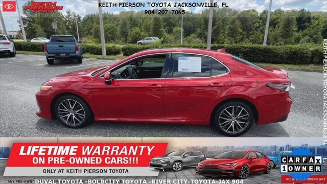 2023 Toyota Camry Hybrid XLE