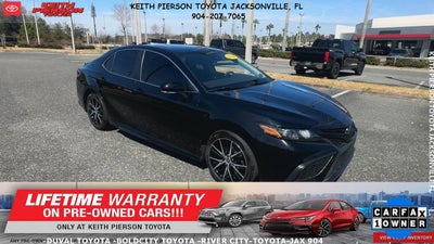 2024 Toyota Camry SE