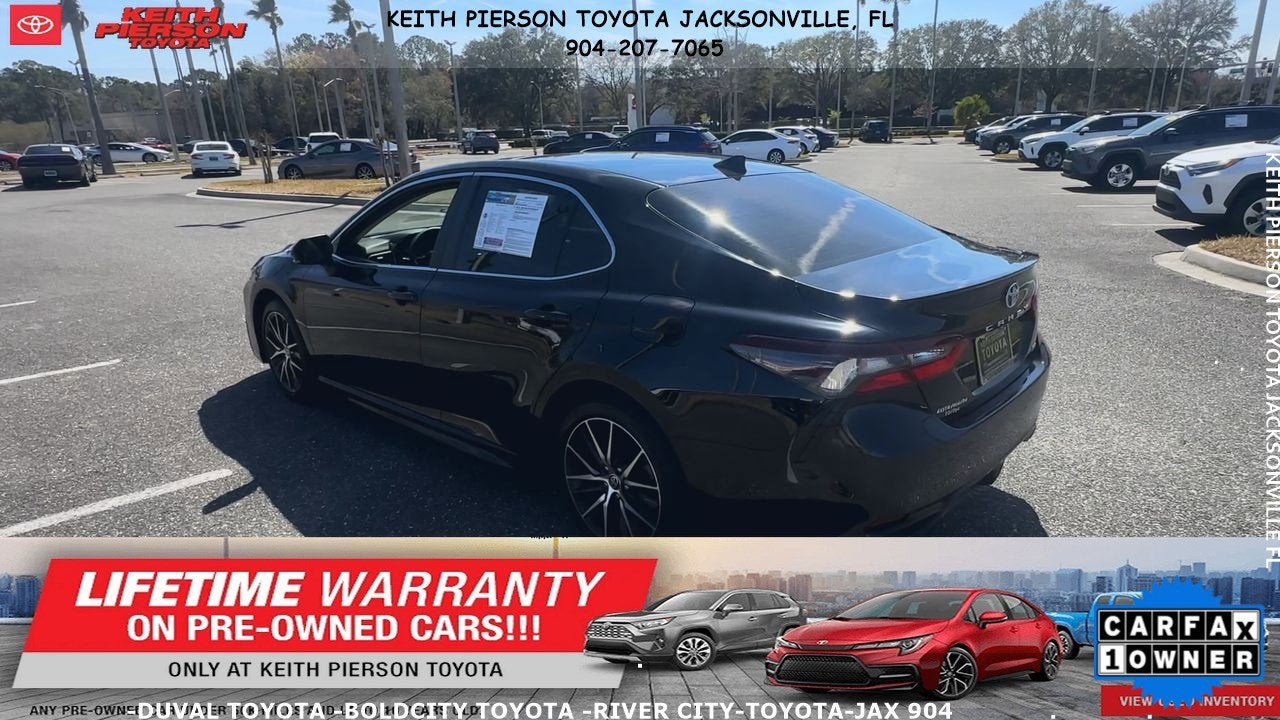 2024 Toyota Camry SE