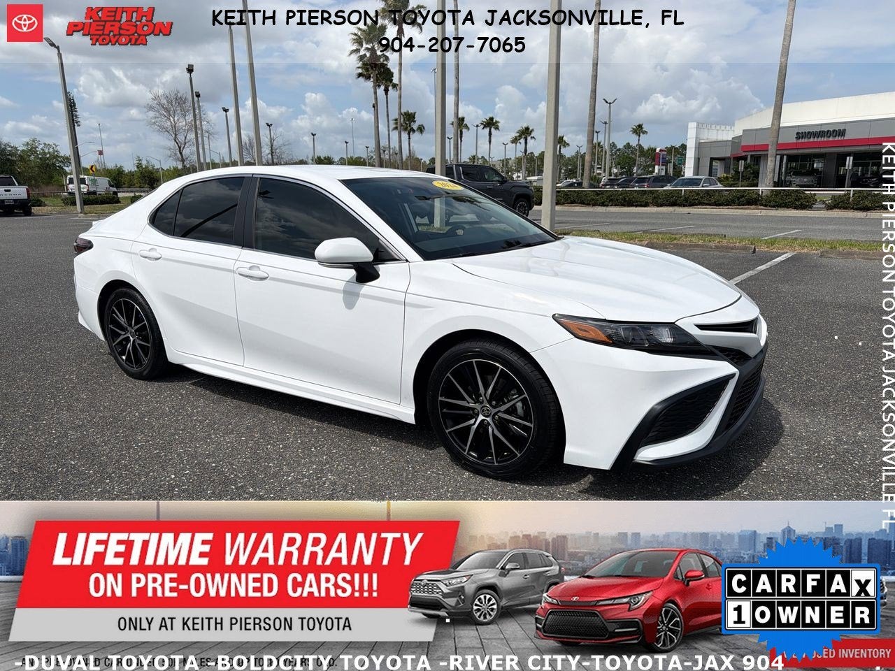 2024 Toyota Camry Hybrid SE