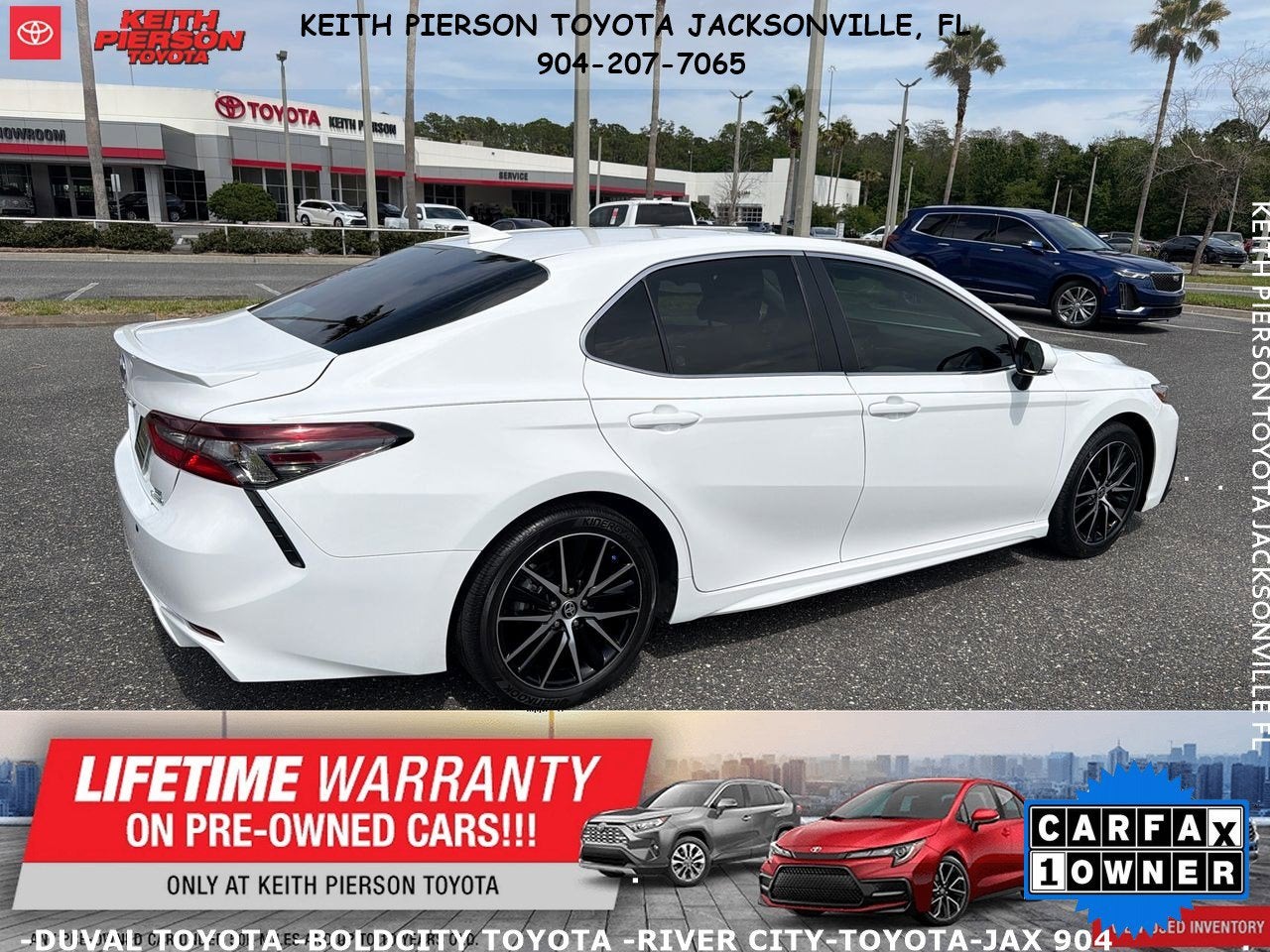 2024 Toyota Camry Hybrid SE