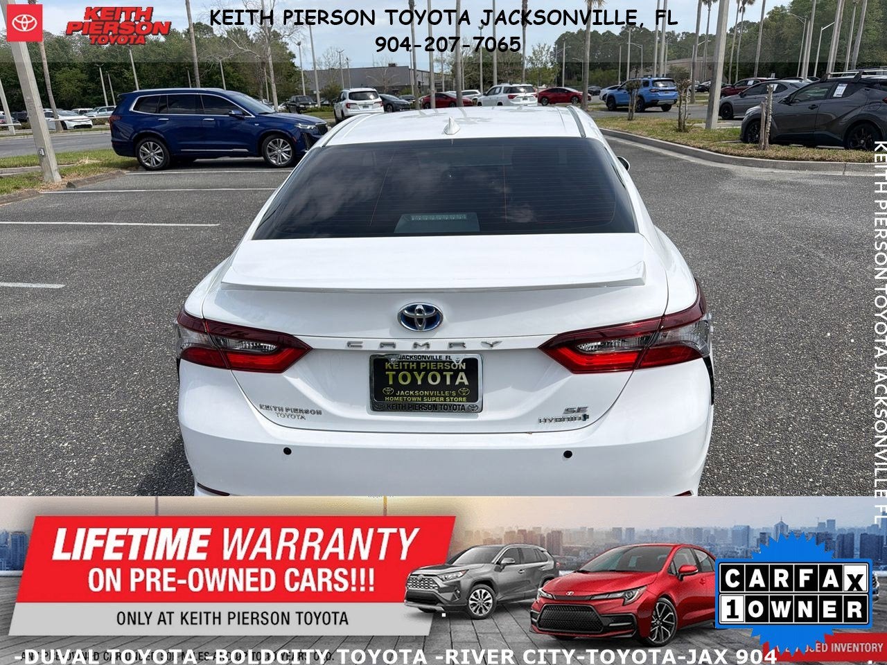2024 Toyota Camry Hybrid SE