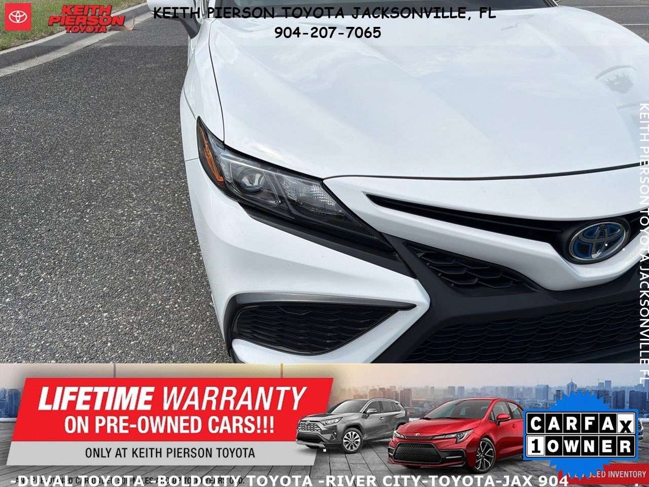 2024 Toyota Camry Hybrid SE