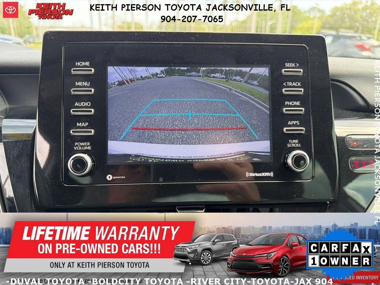 2024 Toyota Camry Hybrid SE