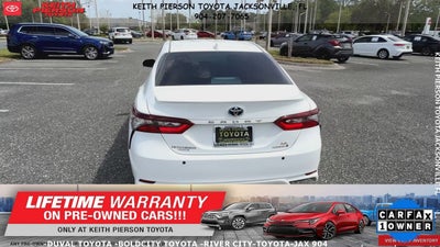 2024 Toyota Camry Hybrid SE