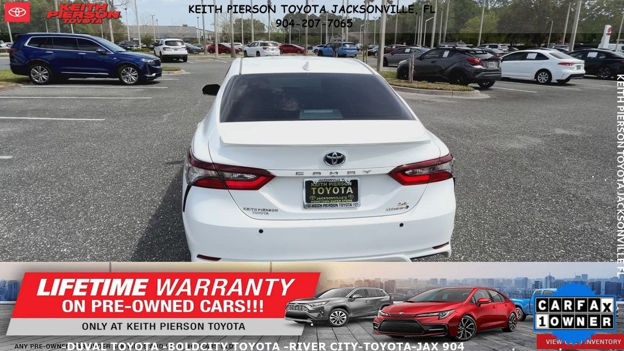 2024 Toyota Camry Hybrid SE