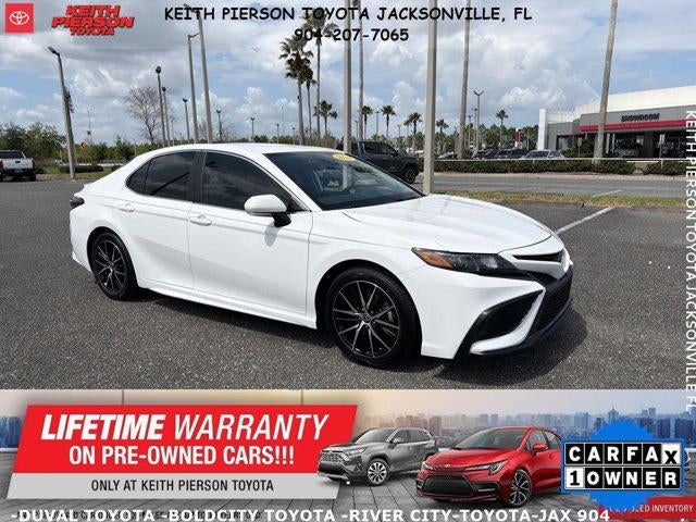 2024 Toyota Camry Hybrid SE