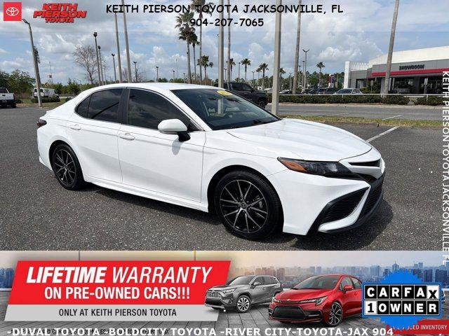 2024 Toyota Camry Hybrid SE