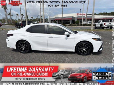 2024 Toyota Camry Hybrid SE