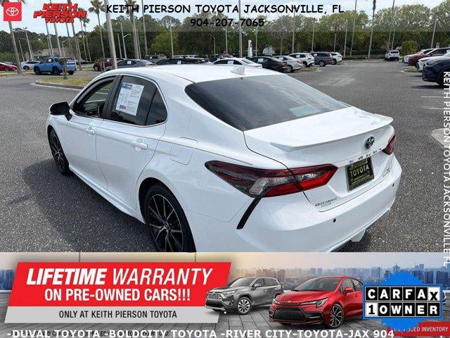 2024 Toyota Camry Hybrid SE