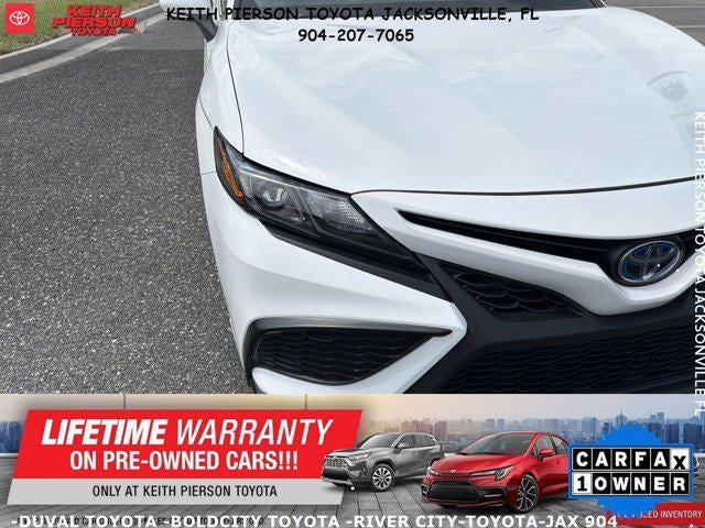 2024 Toyota Camry Hybrid SE