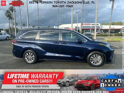 2021 Toyota Sienna LE