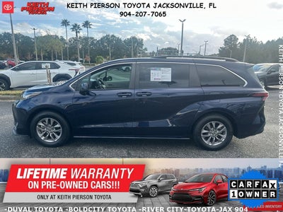 2021 Toyota Sienna LE