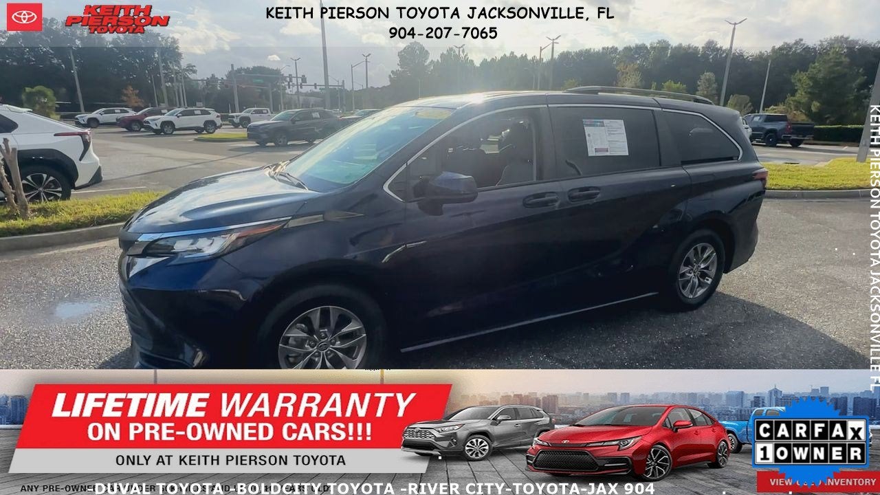 2021 Toyota Sienna LE