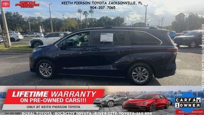 2021 Toyota Sienna LE